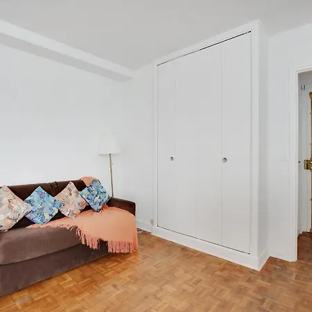 Maison De La Radio - Tour Effeil *