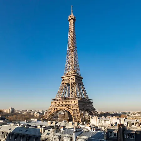 Maison De La Radio - Tour Effeil Parigi